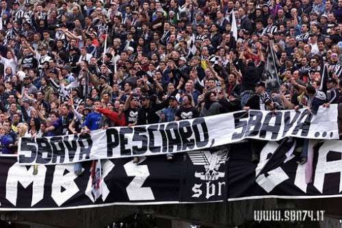 striscione stadio.jpg